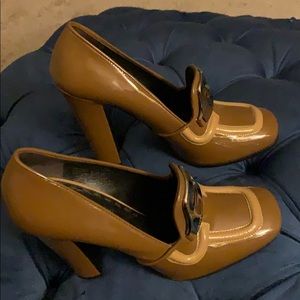 Women Prada Pumps